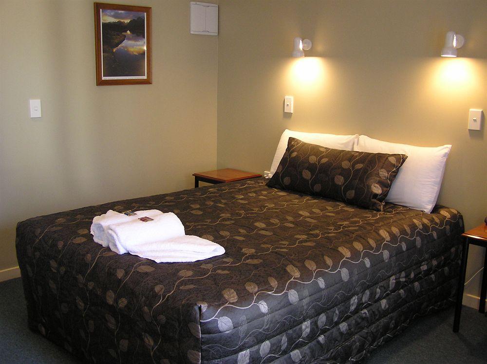 Bella Vista Motel Te Anau Eksteriør bilde
