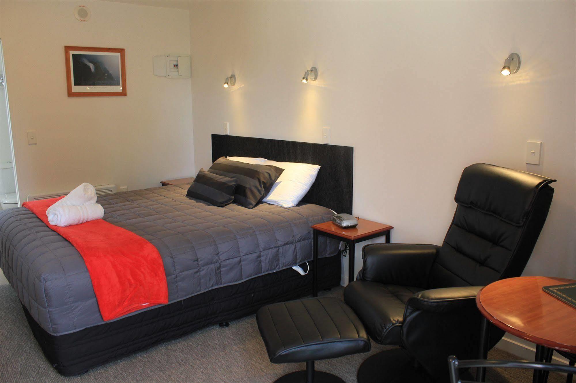 Bella Vista Motel Te Anau Eksteriør bilde
